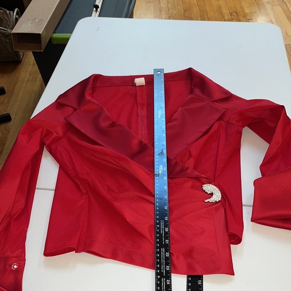 Alex Evening size 14 Red faux wrap top French cuffs Rhinestone detail - Picture 10 of 13
